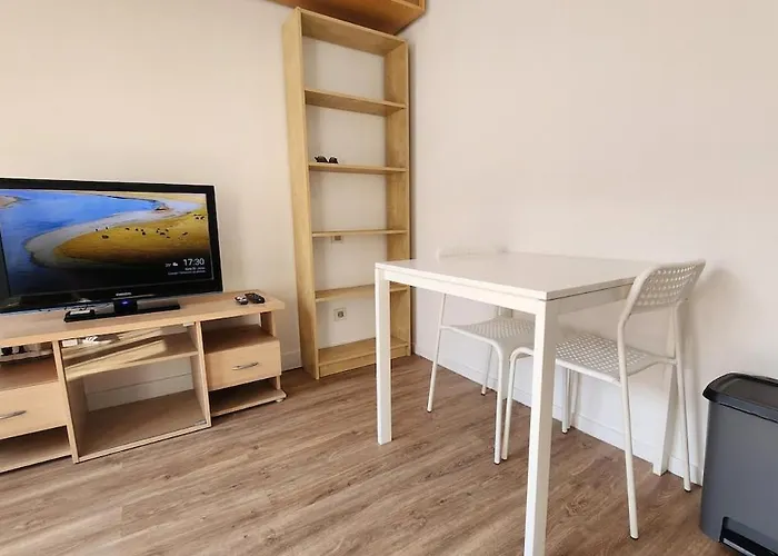 Appartamento Lumineux, Confortable Et Calme, Parking *